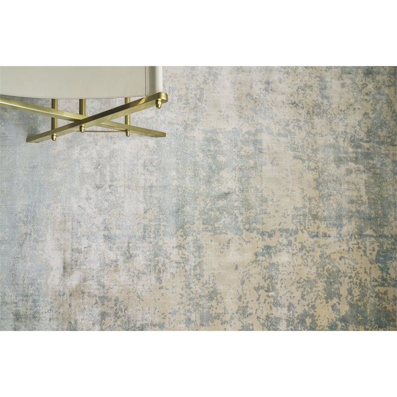 Cassina Handloomed Bamboo Silk Ivory/Light Blue 6'x9' Area Rug