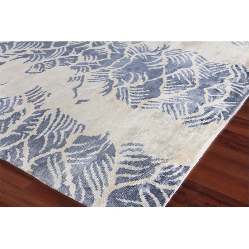 Cassina Handloomed Bamboo Silk Ivory/Blue 8'x10' Area Rug