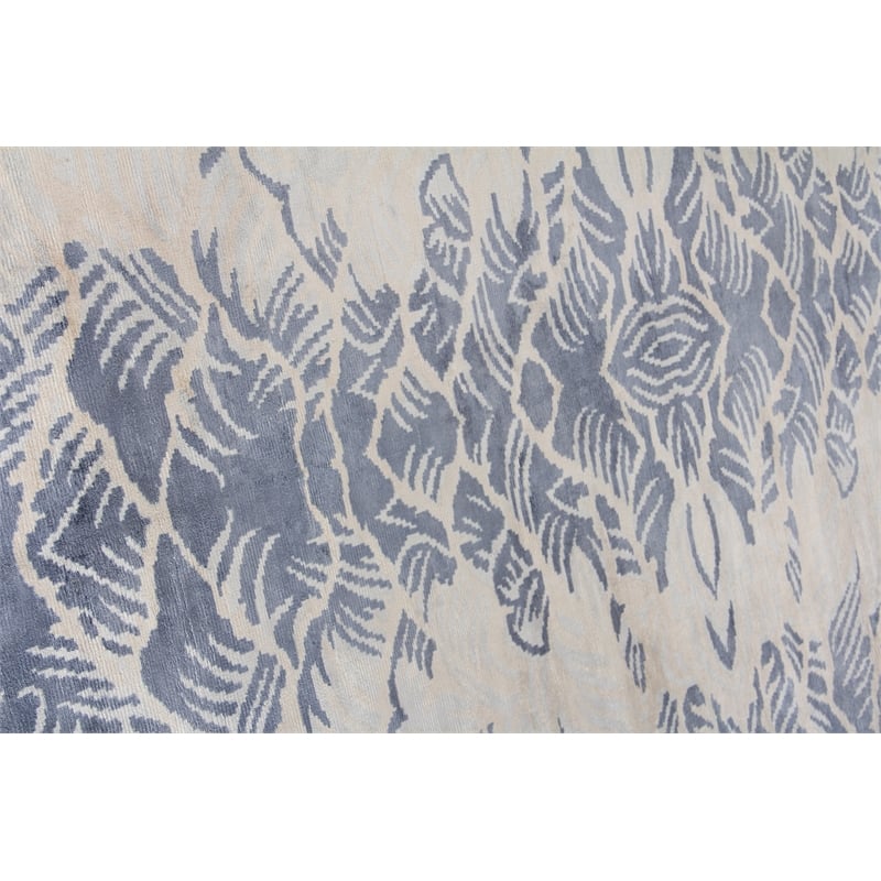 Cassina Handloomed Bamboo Silk Ivory/Blue 8'x10' Area Rug