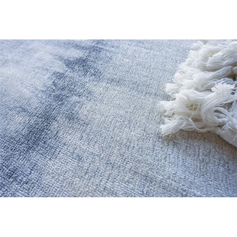 Chroma Handloomed Wool/Bamboo Silk Light Blue 6'x18' Area Rug