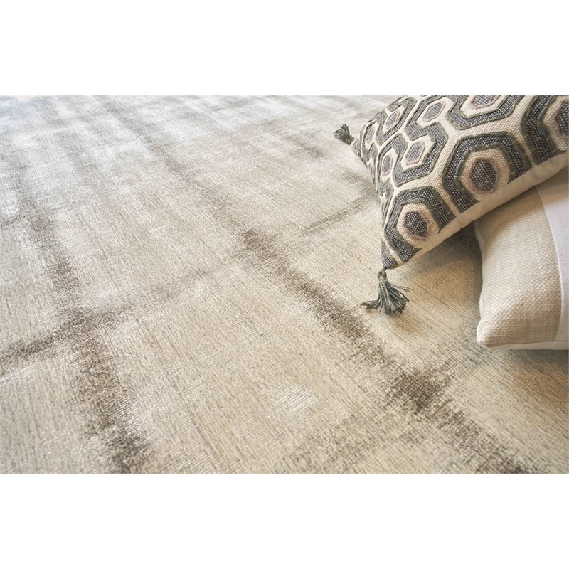 Chroma Handloomed Wool/Bamboo Silk Ivory/Silver 14'x18' Area Rug