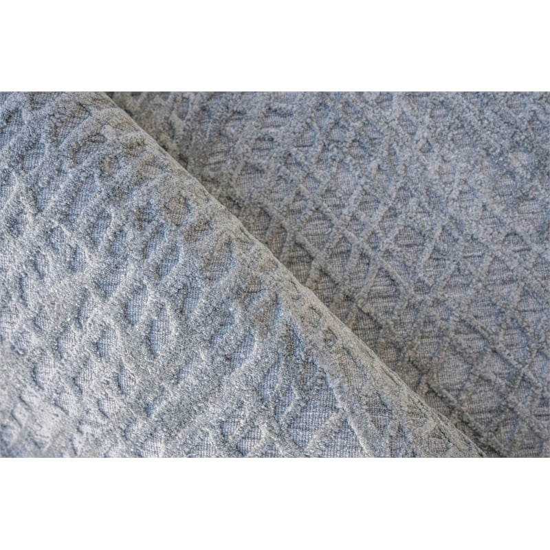 Crescendo Handloomed Bamboo Silk Silver 12'x15' Area Rug