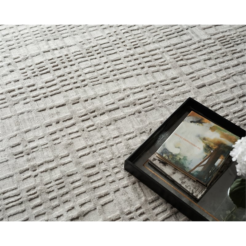 Crescendo Handloomed Bamboo Silk Silver 10'x14' Area Rug