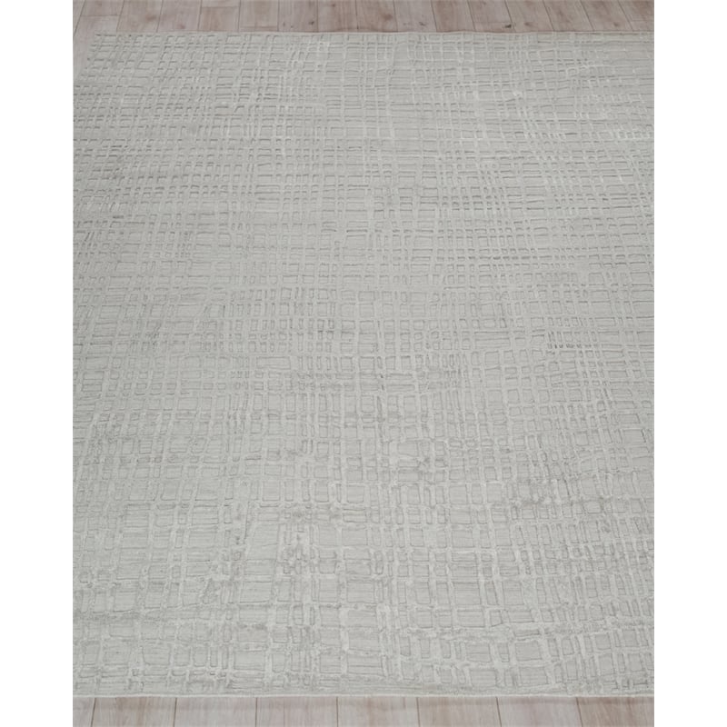 Crescendo Handloomed Bamboo Silk Silver 6'x9' Area Rug