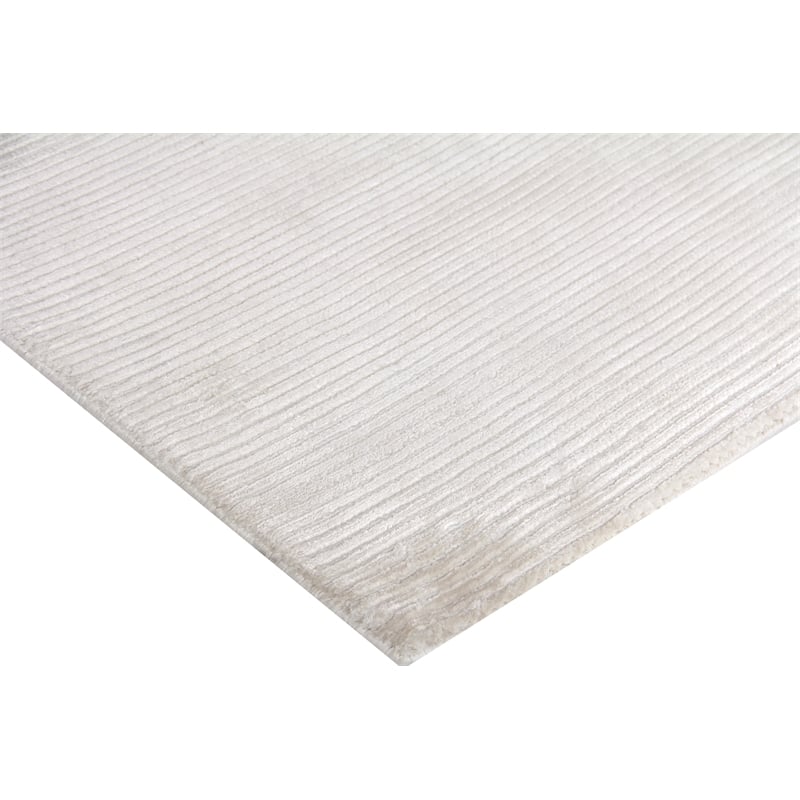 Dove Handloomed Viscose White 6'x9' Area Rug