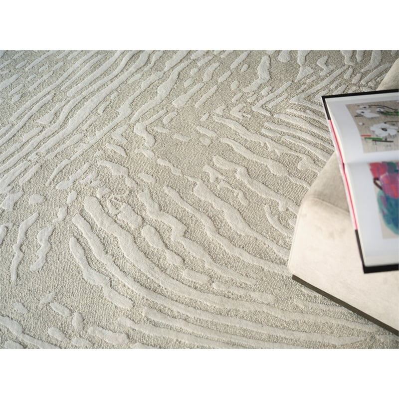 Entro Hand-Tufted New Zealand Wool Silver/Ivory 15'x20' Area Rug