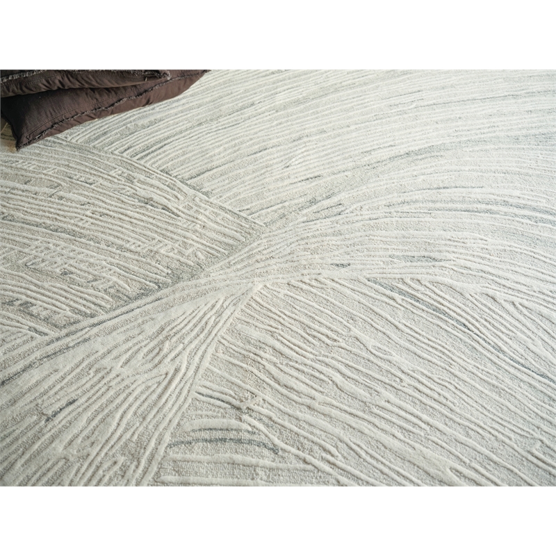 Entro Hand-Tufted New Zealand Wool Silver/Ivory 14'x18' Area Rug