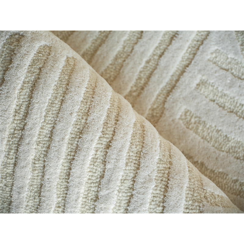 Entro Hand-Tufted New Zealand Wool Cream/Ivory 4'x6' Area Rug