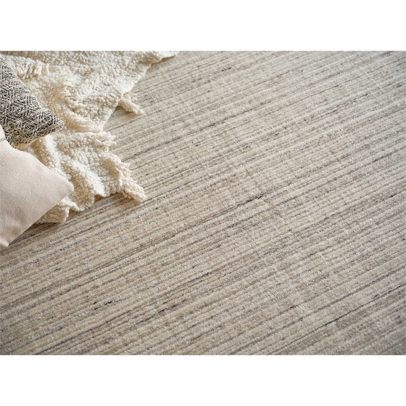 Elko Handloomed New Zealand Wool Gray 2'x3' Area Rug