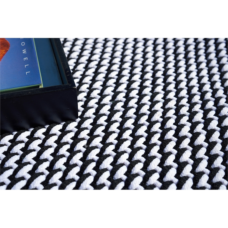 Harbor Flatweave Polypropylene White/Black 6'x9' Area Rug