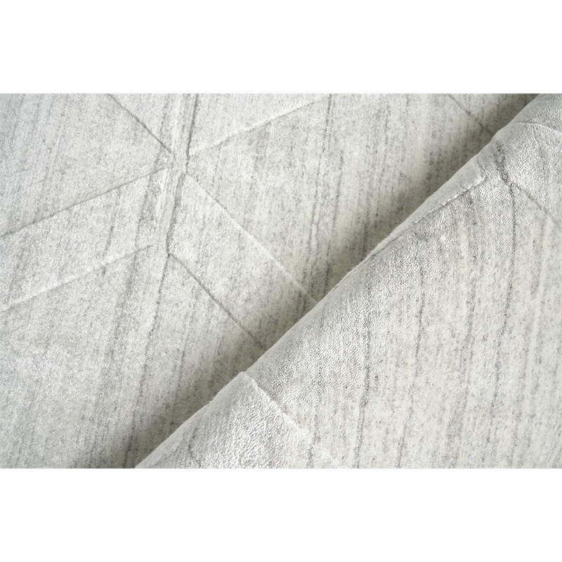 Lotus Hand-Tufted Wool/Bamboo Silk Ivory 14'x18' Area Rug