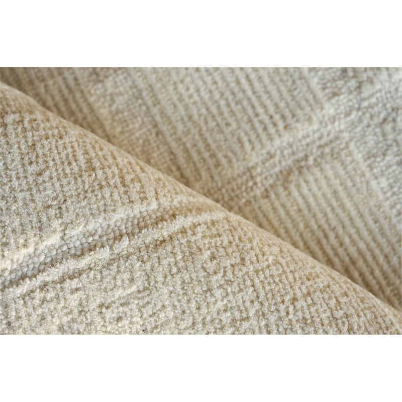 Maddox Hand-Tufted New Zealand Wool Ivory 6'x9' Area Rug