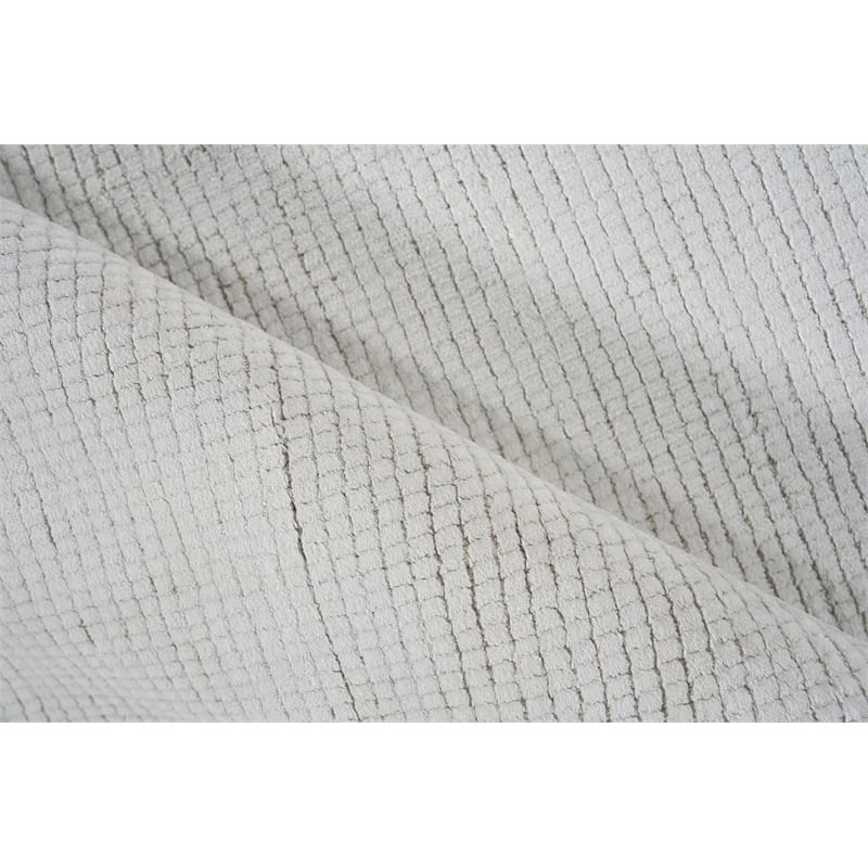Manhattan Handloomed Polyester Ivory 8'x10' Area Rug