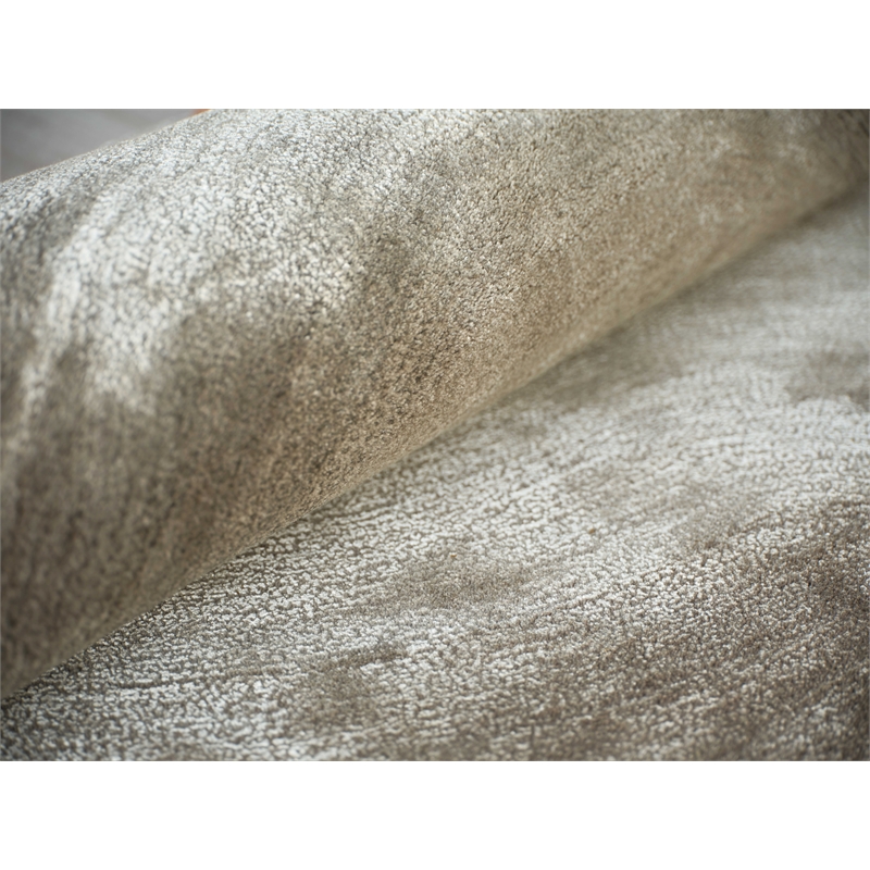 Mitomo Hand-Tufted Wool/Bamboo Silk Taupe 5'x7' Shape Area Rug
