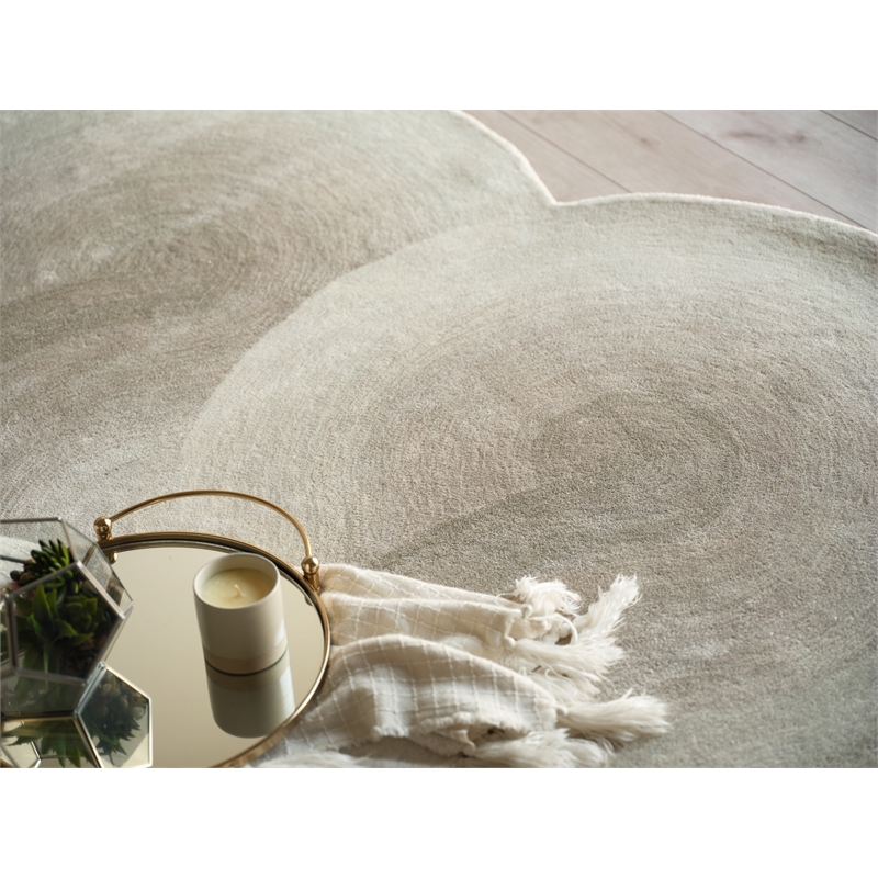 Mitomo Hand-Tufted Wool/Bamboo Silk Pearl 5'x7' Shape Area Rug