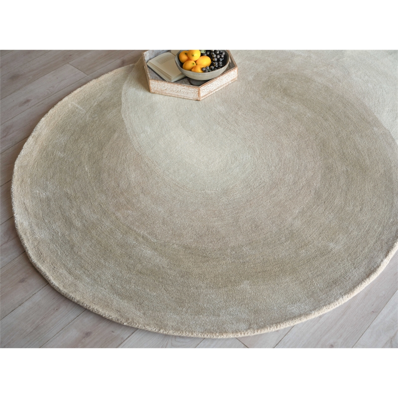 Mitomo Hand-Tufted Wool/Bamboo Silk Pearl 5'x7' Shape Area Rug