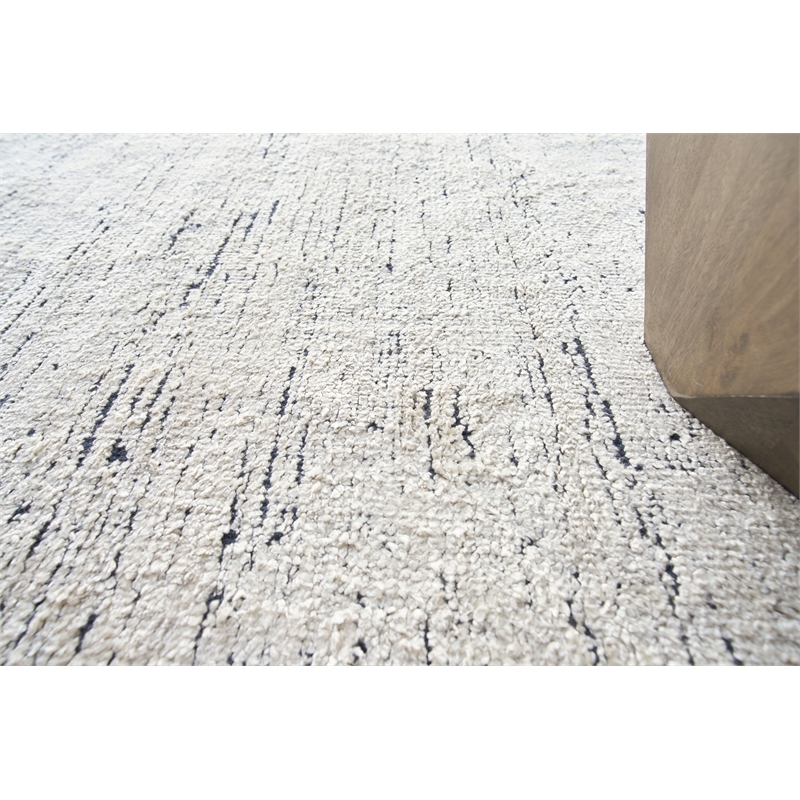 Montero Handloomed Wool/Pet Yarn Ivory/Navy 2'x3' Area Rug