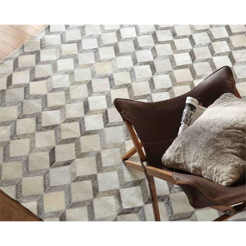 Natural Hide Hand-Tufted Leather Hide Ivory/Silver 5'x8' Area Rug
