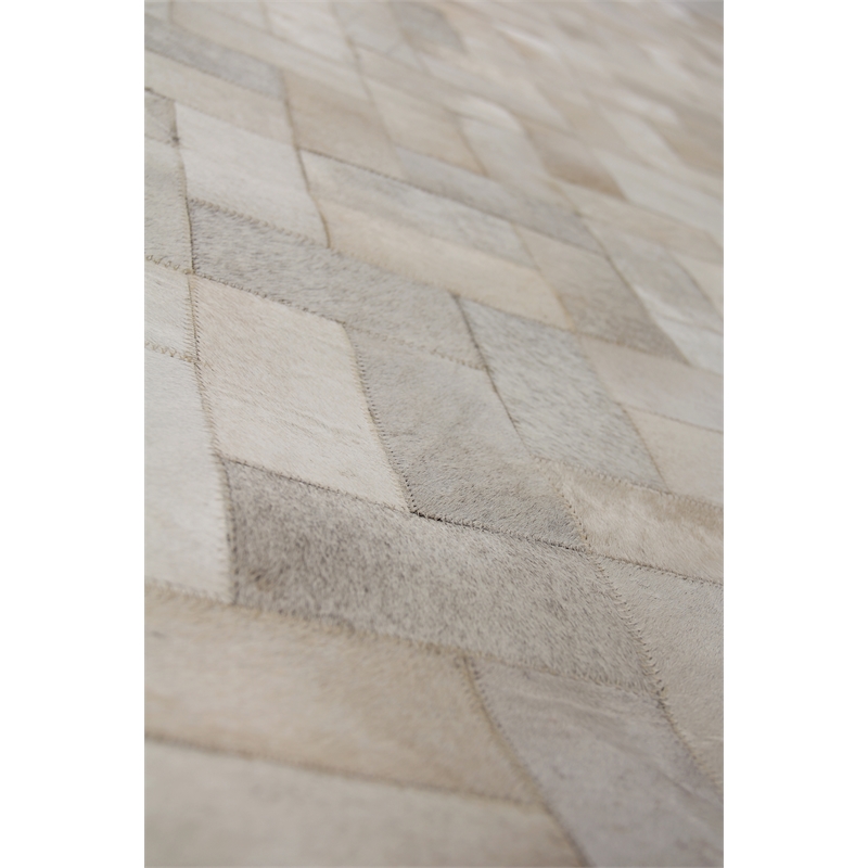 Natural Hide Hand-Tufted Leather Hide Ivory 10'x13' Area Rug