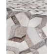 Natural Hide Hand-Tufted Leather Hide Silver/Ivory 5'x8' Area Rug