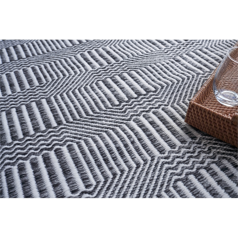 Naples Flatweave Pet Ivory/Black 2'x3' Area Rug