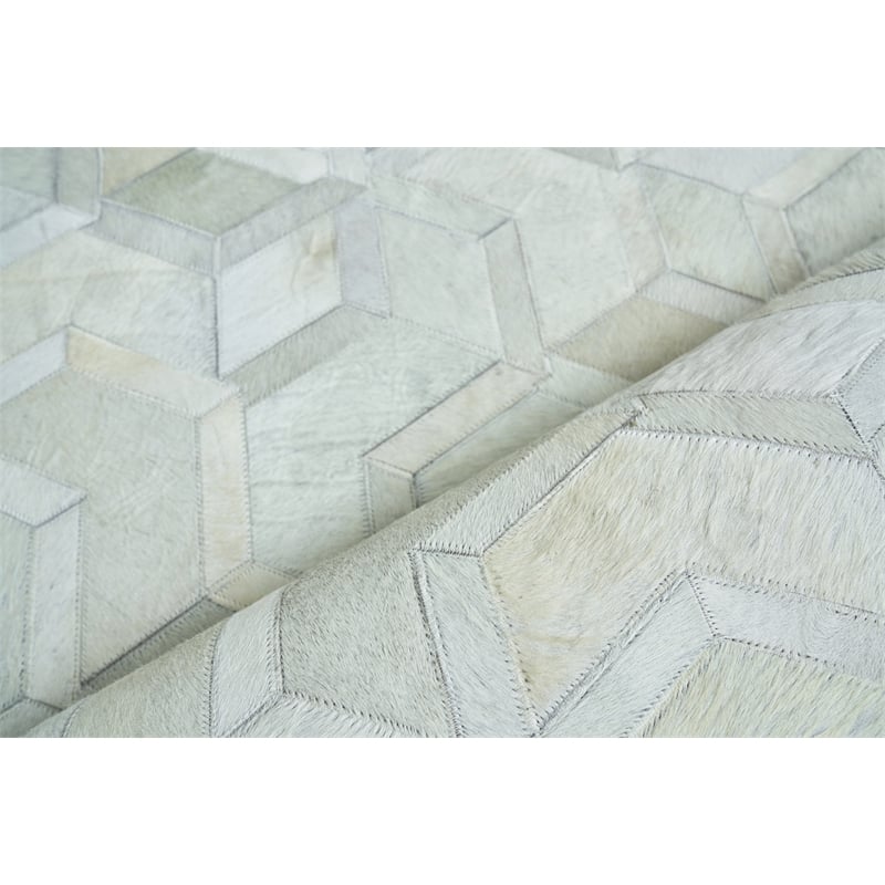 Natural Hide Hand-Tufted Leather Hide Ivory 5'x8' Area Rug