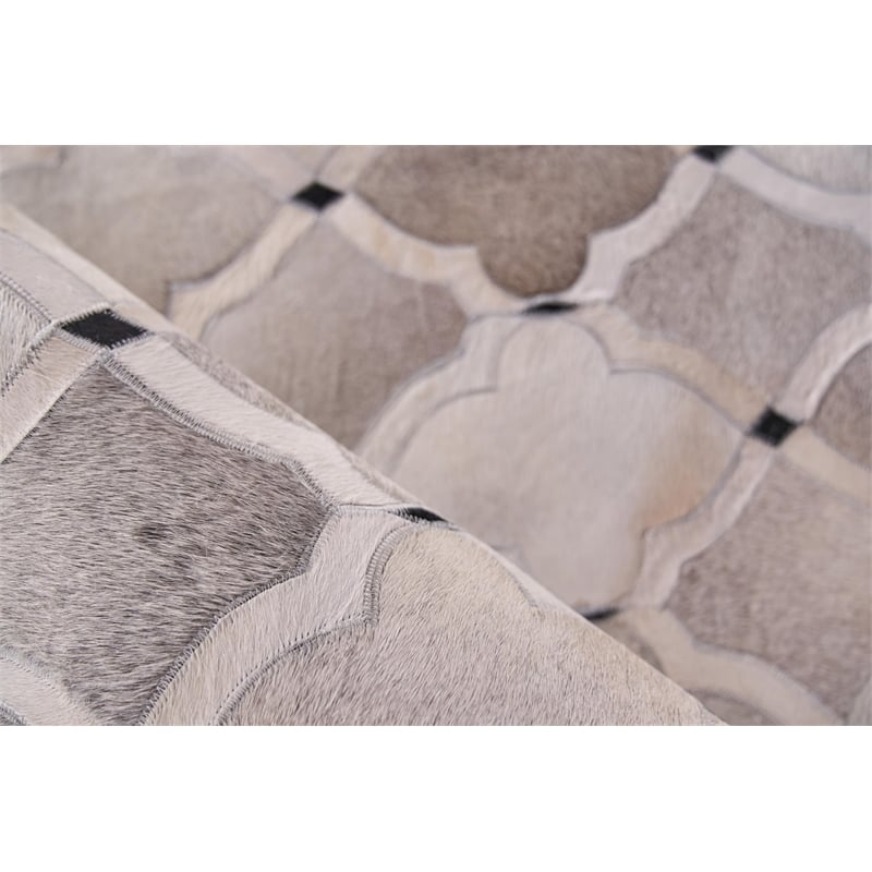 Natural Hide Hand-Tufted Leather Hide Silver/Ivory/Dark Gray 5'x8' Area Rug