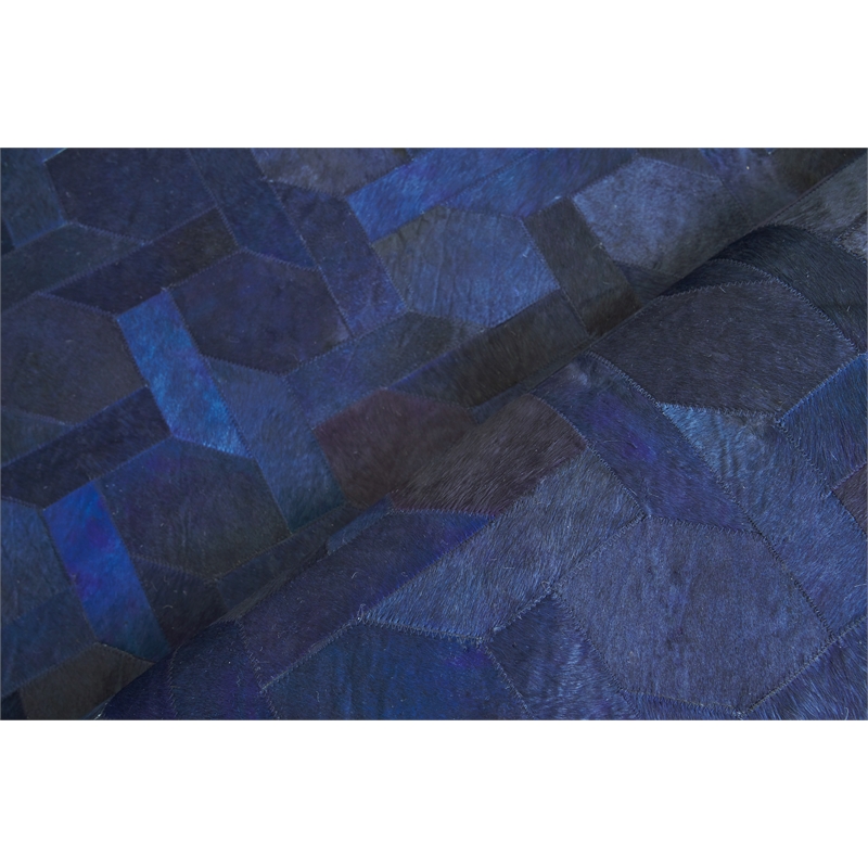 Natural Hide Hand-Tufted Leather Hide Blue/Multi 5'x8' Area Rug