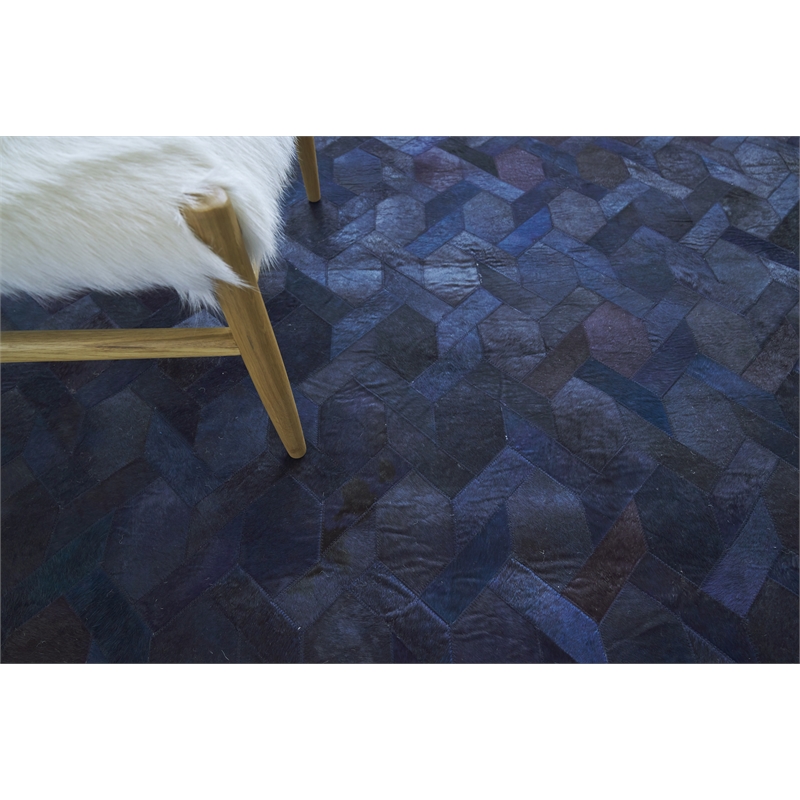 Natural Hide Hand-Tufted Leather Hide Blue/Multi 5'x8' Area Rug