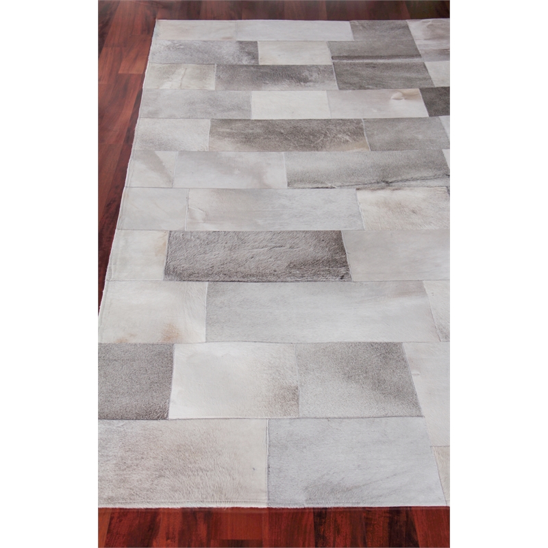 Natural Hide Hand-Tufted Leather Hide Silver/Gray 5'x8' Area Rug