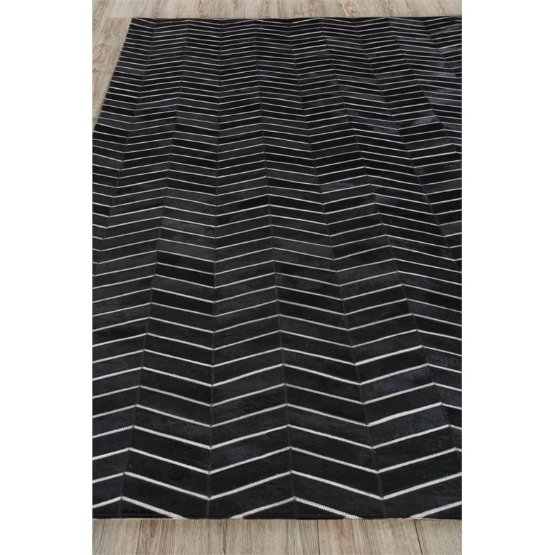 Natural Hide Hand-Tufted Leather Hide Black/Ivory 11'6