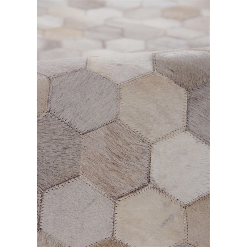 Natural Hide Hand-Tufted Leather Hide Blue/Multi 5'x8' Area Rug