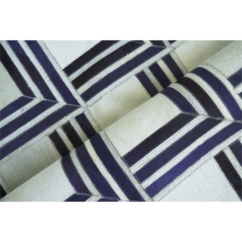 Natural Hide Hand-Tufted Leather Hide Navy/Multi 5'x8' Area Rug