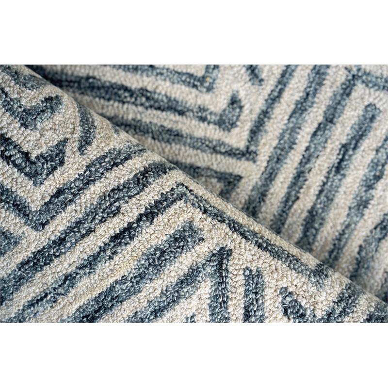 Naturals Hand-Tufted New Zealand Wool Charcoal 5'x8' Area Rug