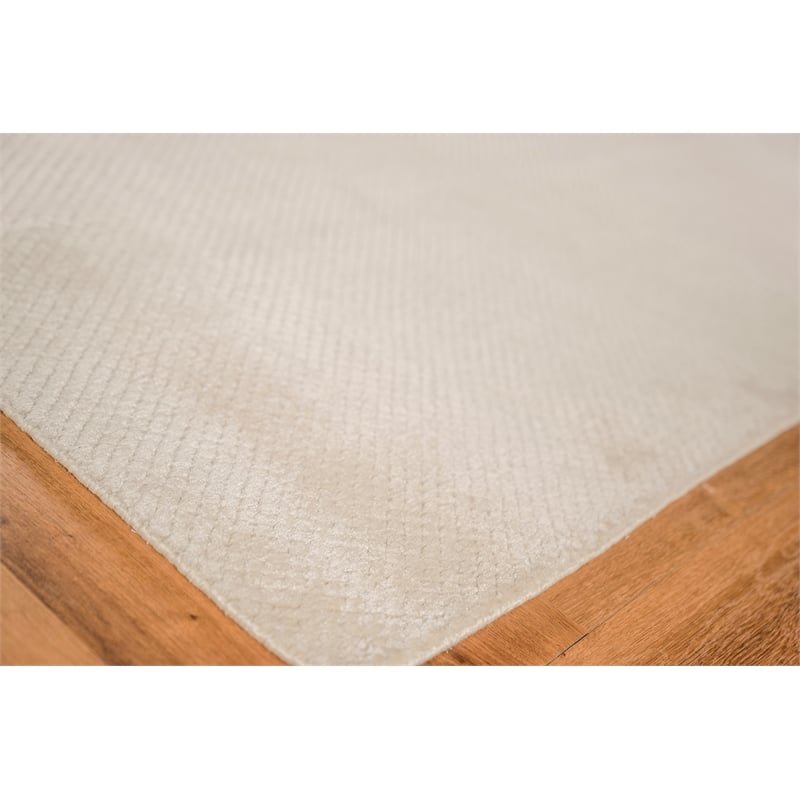 Pearl Handloomed Bamboo Silk Ivory 10'x14' Area Rug