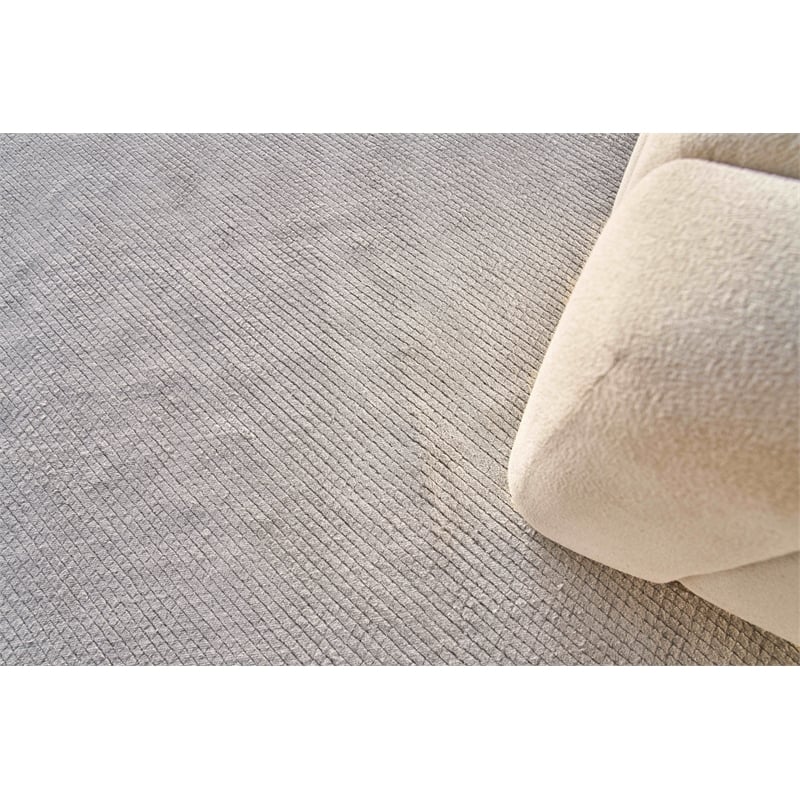 Pearl Handloomed Bamboo Silk Silver 6'x9' Area Rug