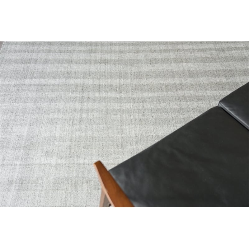 Robin Stripe Handloomed Bamboo Silk/Wool Light Silver 12'x15' Area Rug