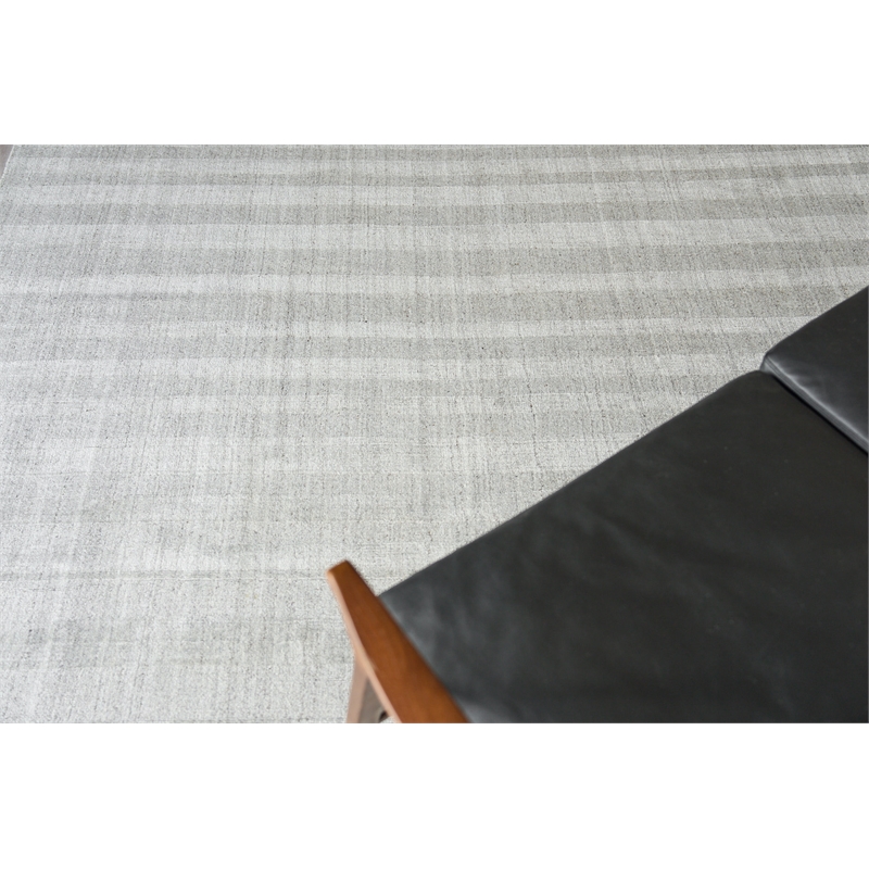 Robin Stripe Handloomed Bamboo Silk/Wool Light Silver 8'x10' Area Rug