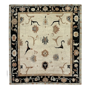 Roman Hand-Knotted New Zealand Wool Ivory/Black 12'x15' Area Rug