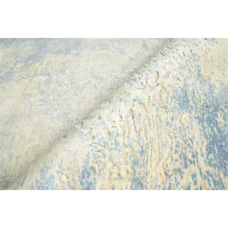 Roset Handloomed Bamboo Silk Beige 8'x10' Area Rug