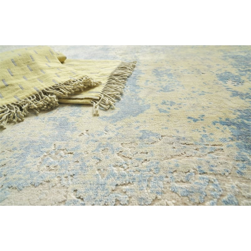 Roset Handloomed Bamboo Silk Beige 8'x10' Area Rug