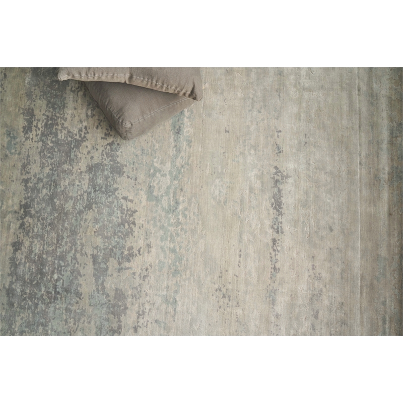 Roset Handloomed Bamboo Silk Beige 8'x10' Area Rug