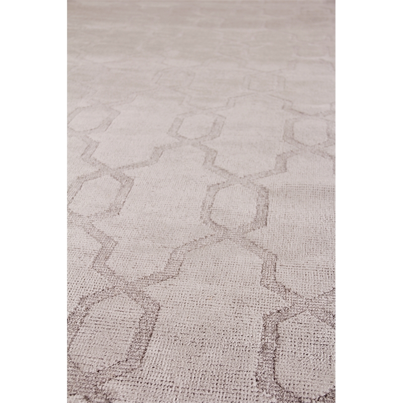 Samara Handloomed Bamboo Silk Light Silver 10'x14' Area Rug