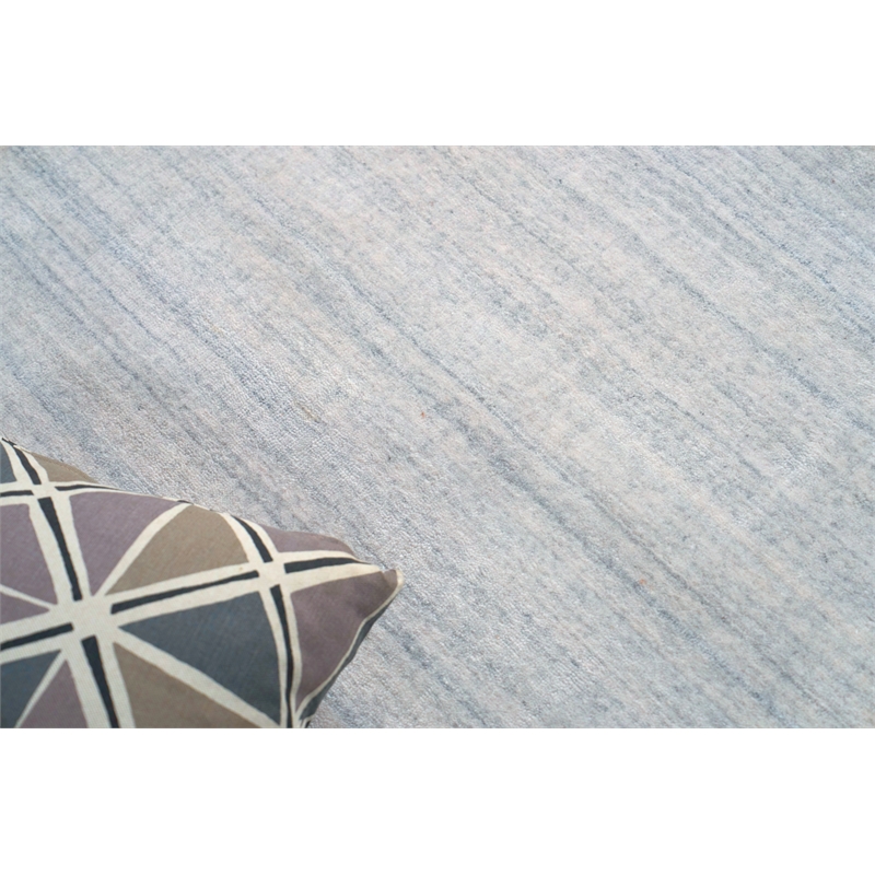 Serenity Handloomed Pet Light Grey/Ivory 9'x12' Area Rug