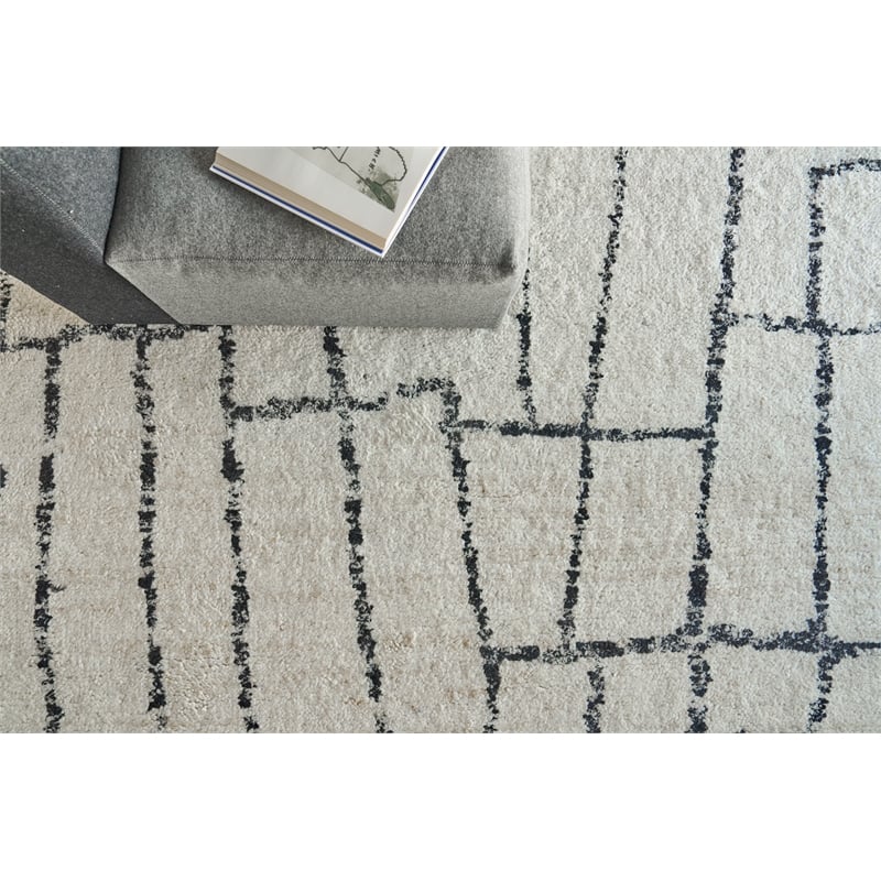 Tahoe Hand-Knotted Wool Ivory/Black 10'x14' Area Rug