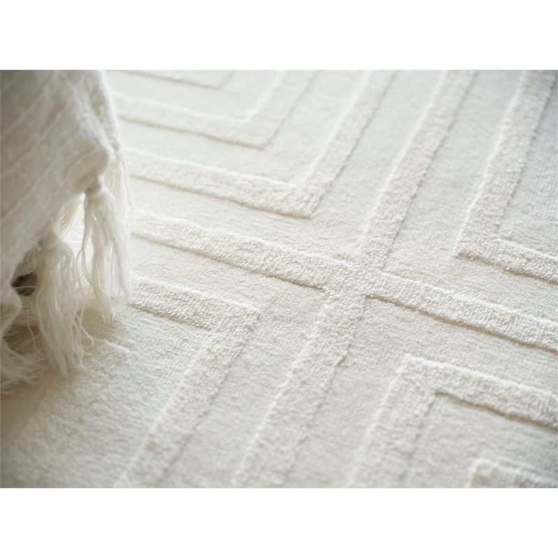 Tovello Modern Handloomed Silky Nylon White 9'x12' Area Rug