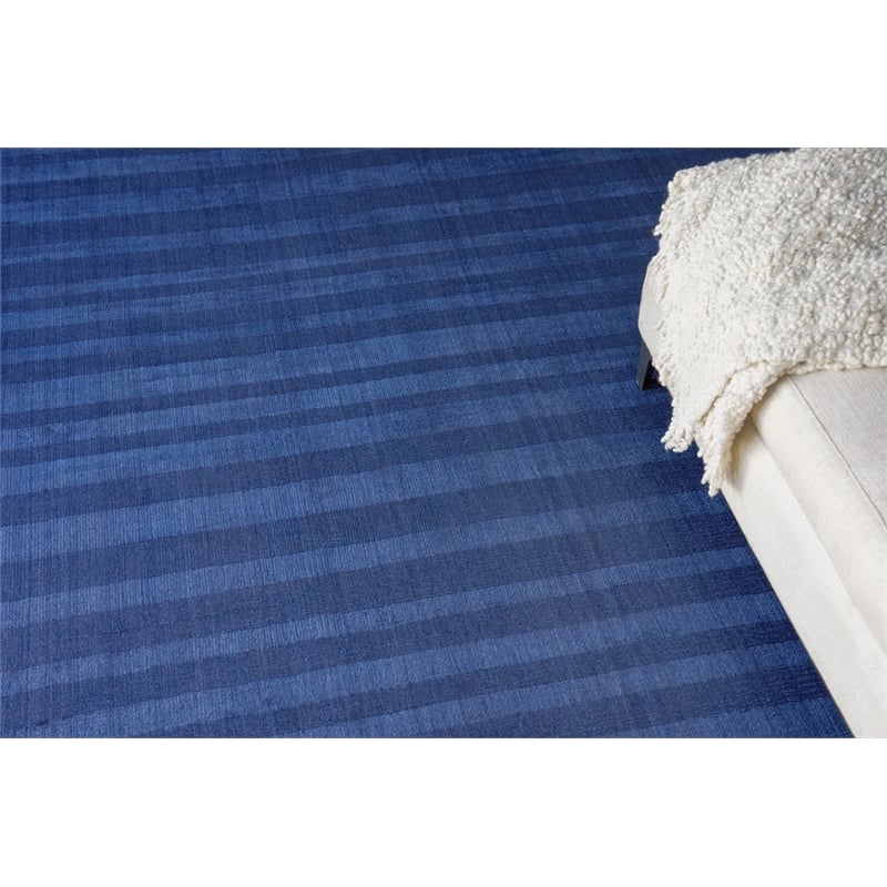 The Blues Handloomed Bamboo Silk Navy 8'x10' Area Rug