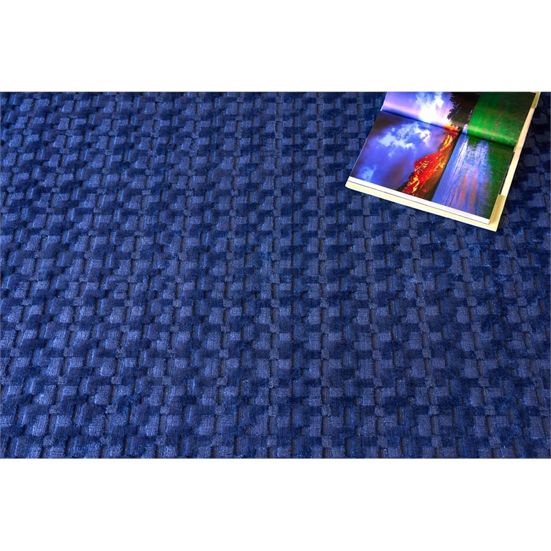 The Blues Handloomed Bamboo Silk Navy 10'x14' Area Rug