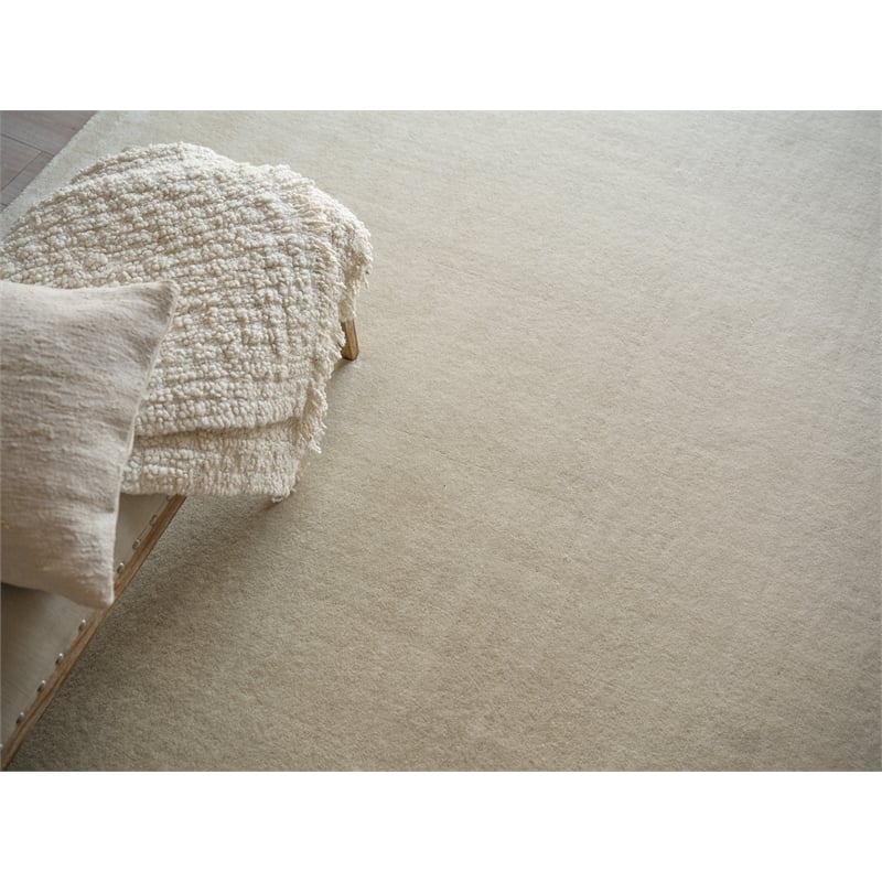 Velutto Modern Handloomed Silky Nylon Light Beige 10'x14' Area Rug