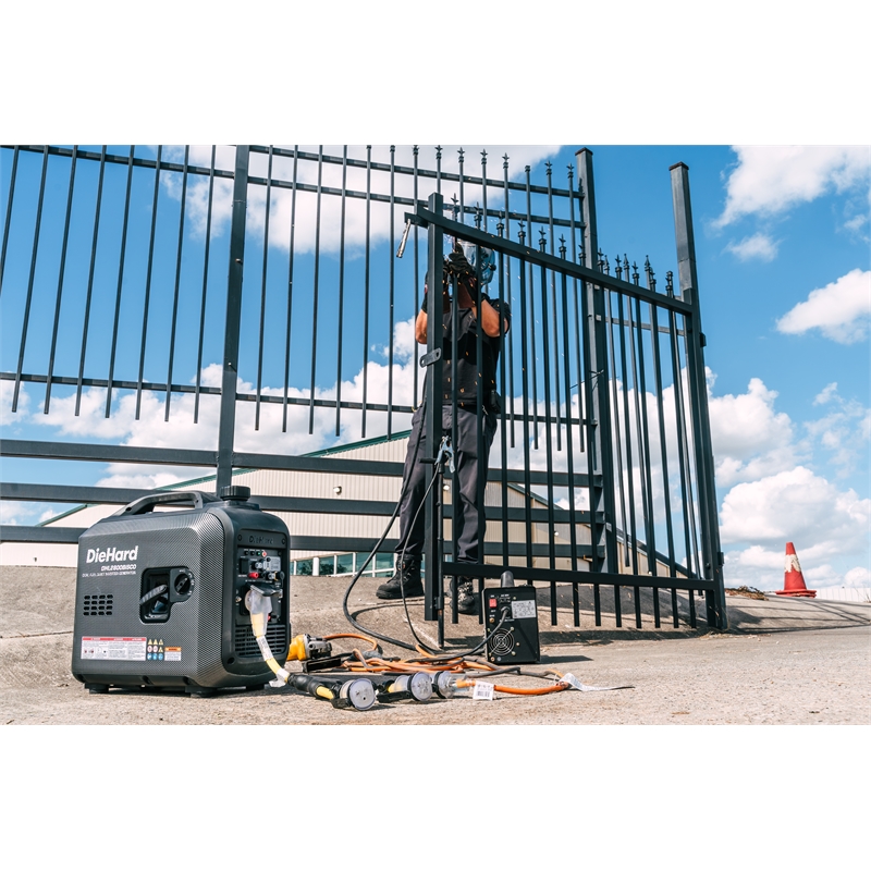 DieHard 2800 Watt Dual Fuel Inverter Generator in Black